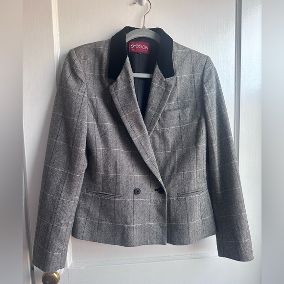 Vintage Jackets & Blazers - Vintage Black and Gray Women's Blazer